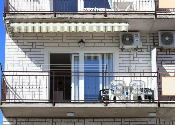 Petra Apartman Primosten